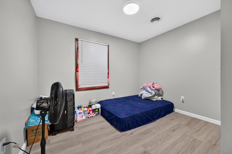 1704 Oriole Drive, photo 35 of 40