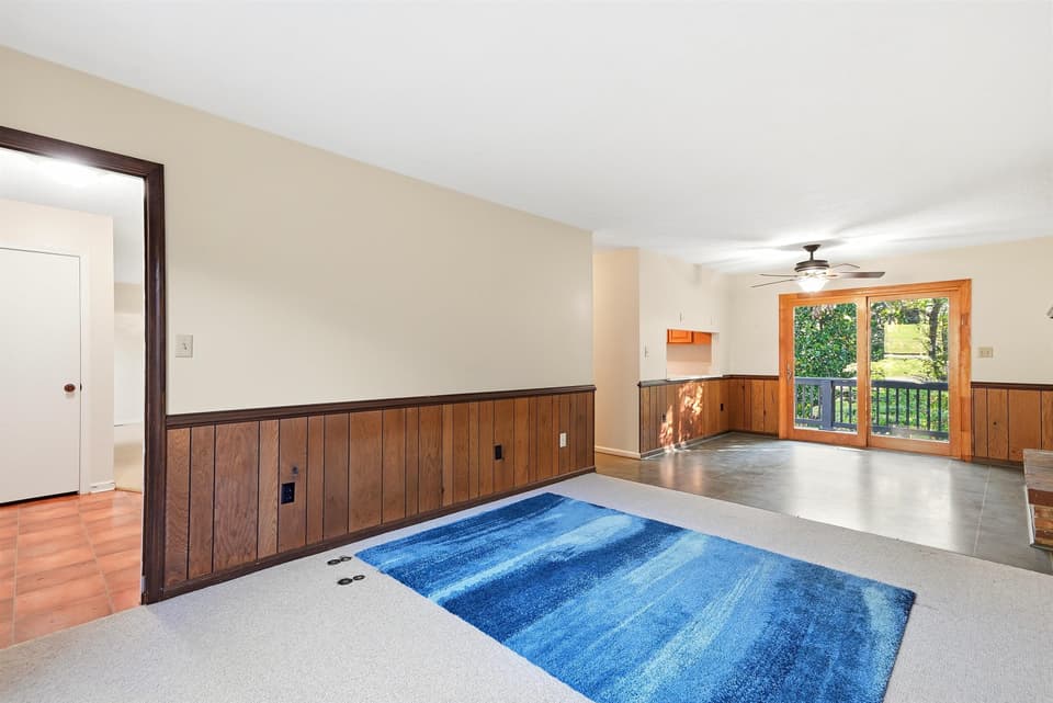 401 Stonegate Drive, photo 27 of 40