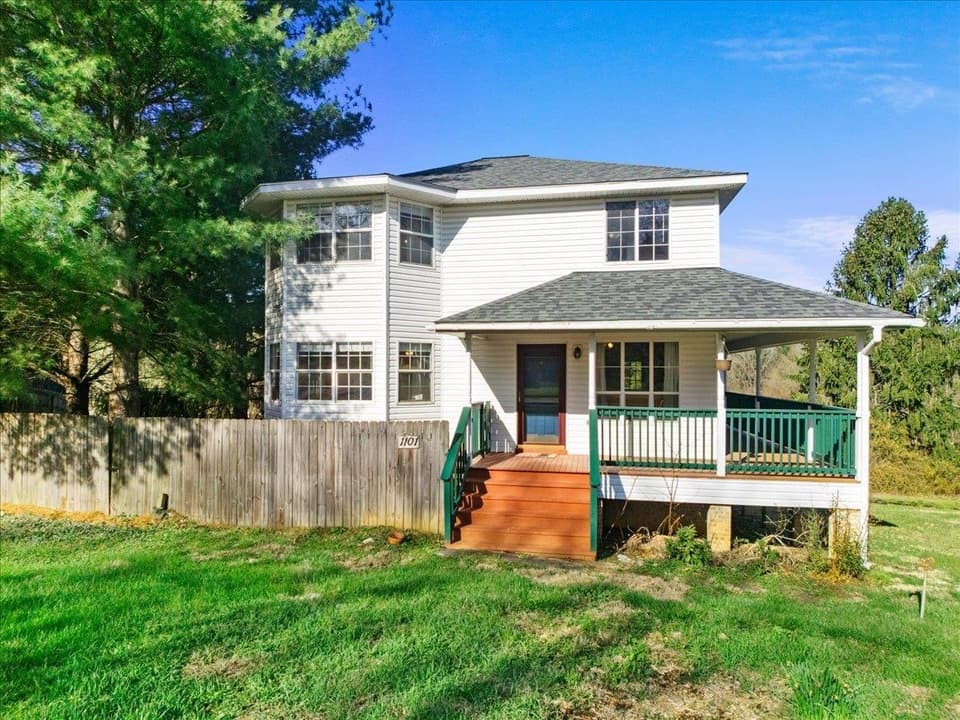 1101 Westover Drive, Blacksburg, VA