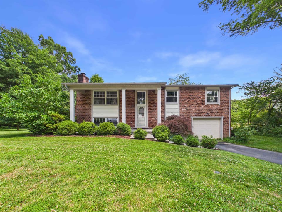 2803 Mt Vernon Lane, Blacksburg, VA